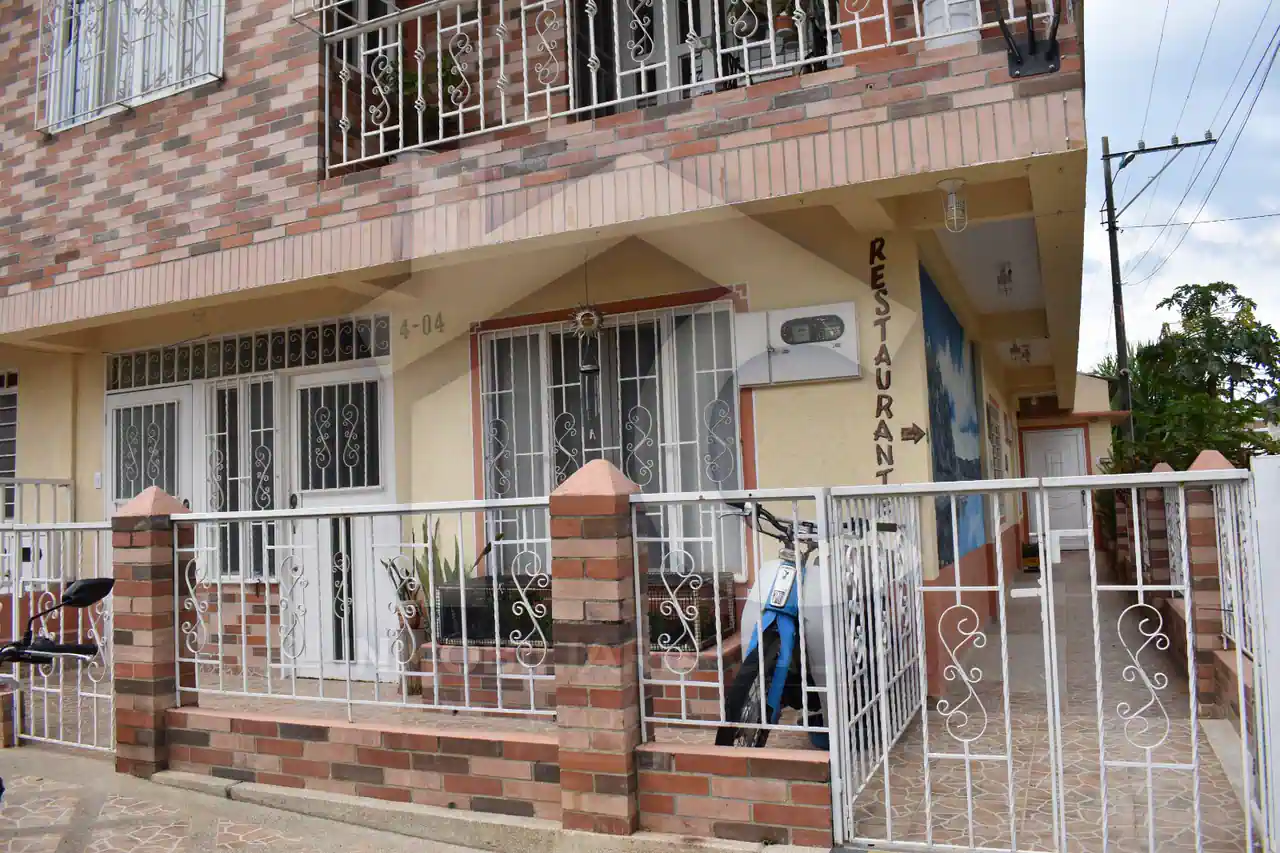 Casa de 2 viviendas en el Canadá Calima Darién